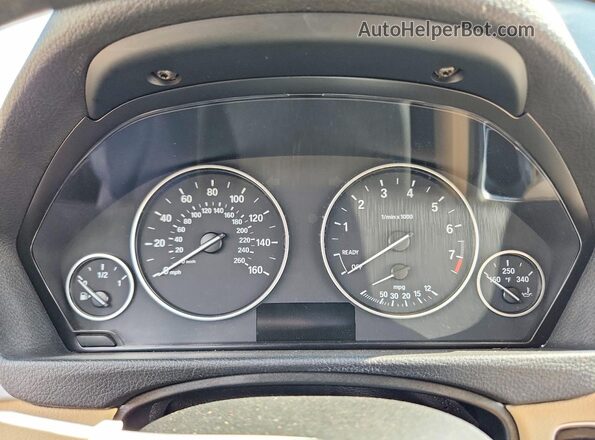 WBA8A9C57JAD26952 2018 BMW 3 SERIES Black ხელსაწყოთა პანელის ხედი