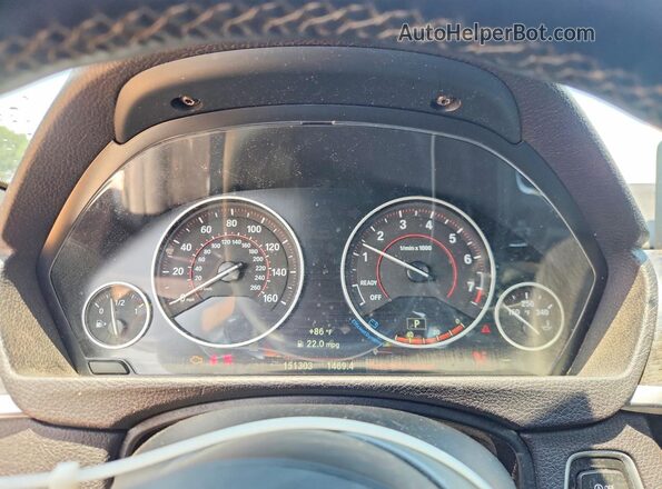 WBA8B3G56HNU35620 2017 BMW 3 SERIES Gray Vista del cuadro de instrumentos