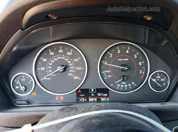 WBA8B7G37HNU38242 2017 BMW 3 SERIES Purple Սարքավորումների վահանակի տեսք