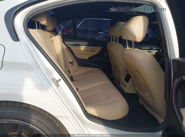 WBA8B7G54HNU37454 2017 BMW 3 SERIES White Vista de la etiqueta del VIN
