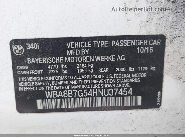 WBA8B7G54HNU37454 2017 BMW 3 SERIES White Vista del compartimento del motor