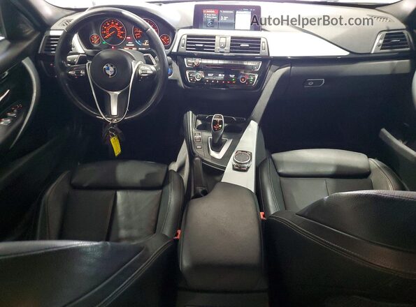 WBA8B7G56HNU37391 2017 BMW 3 SERIES White Dashboard view