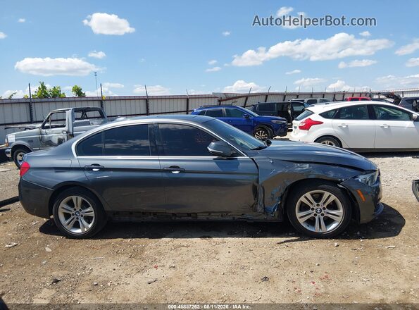 WBA8B9G36HNU53388 2017 BMW 3 SERIES Gray უკანა სალონის ხედი