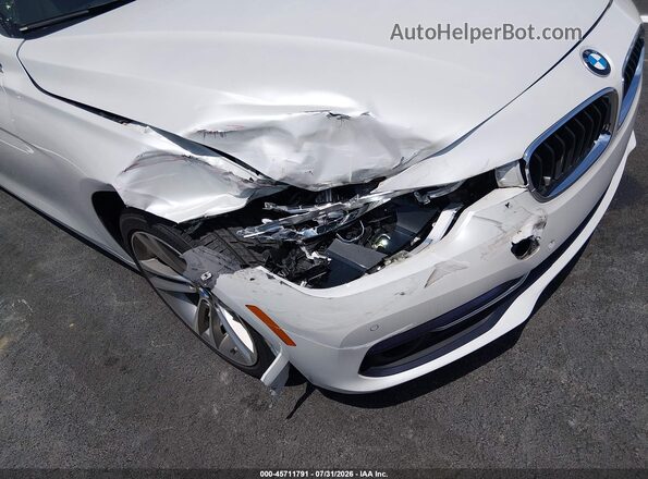 WBA8B9G39HNU52767 2017 BMW 3 SERIES White Front view