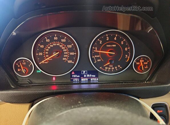 WBA8B9G52HNU09079 2017 BMW 3 SERIES Black ხელსაწყოთა პანელის ხედი