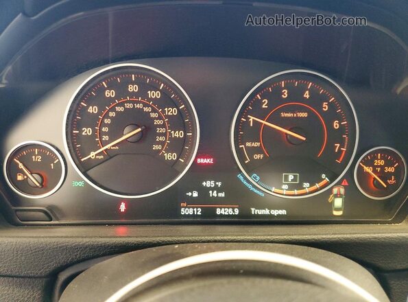 WBA8D9C50JEM32849 2018 BMW 3 SERIES Black Widok zestawu wskaźników