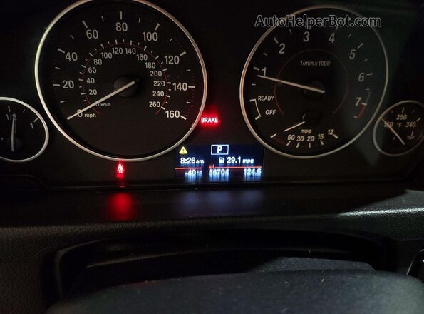 WBA8D9C51JA616575 2018 BMW 3 SERIES White Widok zestawu wskaźników