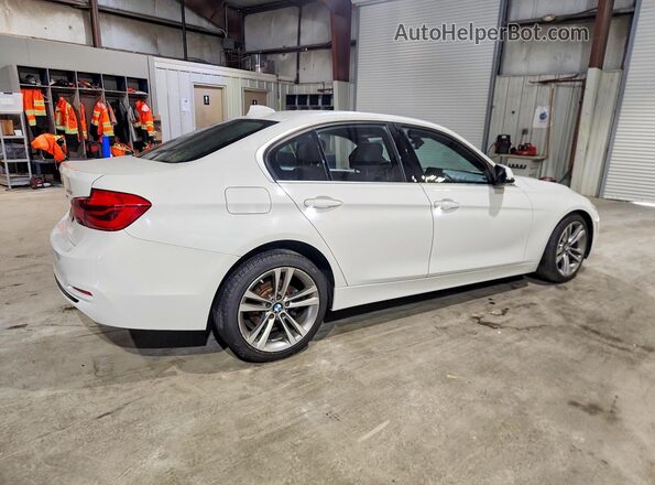 WBA8D9C51JA616575 2018 BMW 3 SERIES White Tył prawy