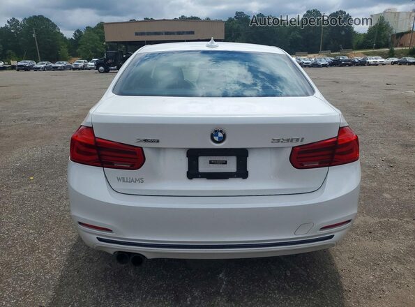 WBA8D9C58JEM31464 2018 BMW 3 SERIES White Rear view
