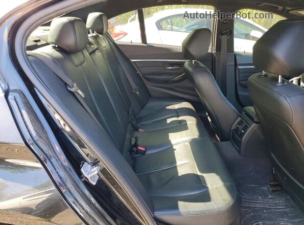 WBA8D9C5XHK677685 2017 BMW 3 SERIES Black Widok tylnych siedzeń
