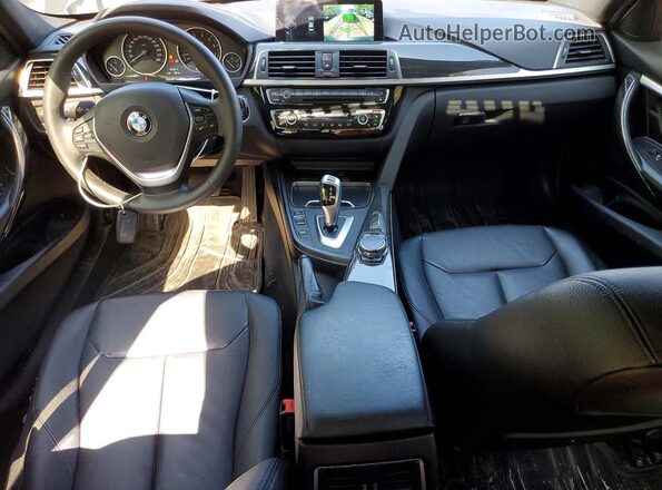 WBA8D9C5XHK677685 2017 BMW 3 SERIES Black Widok deski rozdzielczej