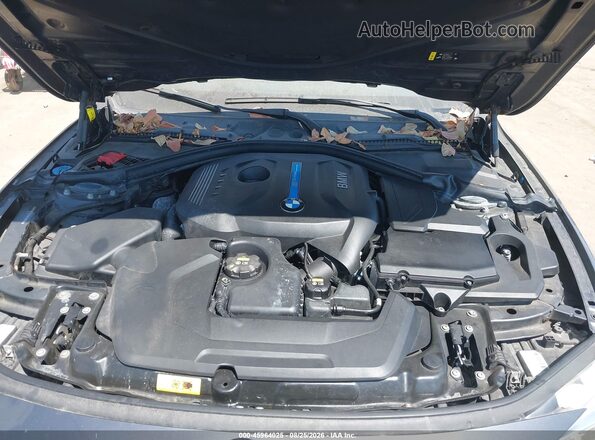 WBA8E1C37HA156586 2017 BMW 3 SERIES Black Widok z tyłu