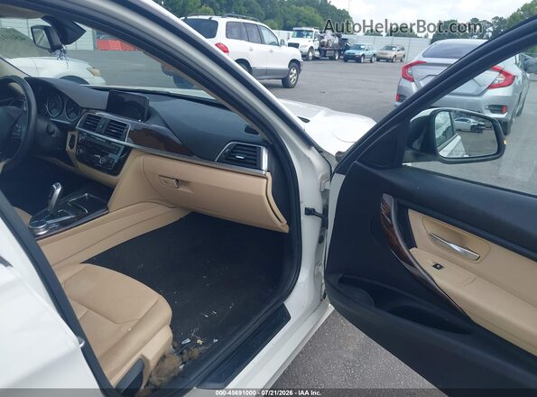 WBA8E1G33HNU18073 2017 BMW 3 SERIES White Вид салону спереду