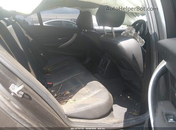 WBA8E1G37HNU16164 2017 BMW 3 SERIES Gray Widok naklejki z numerem VIN