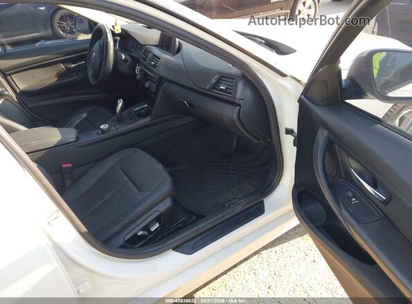 WBA8E1G3XHNU17602 2017 BMW 3 SERIES White Front interior view
