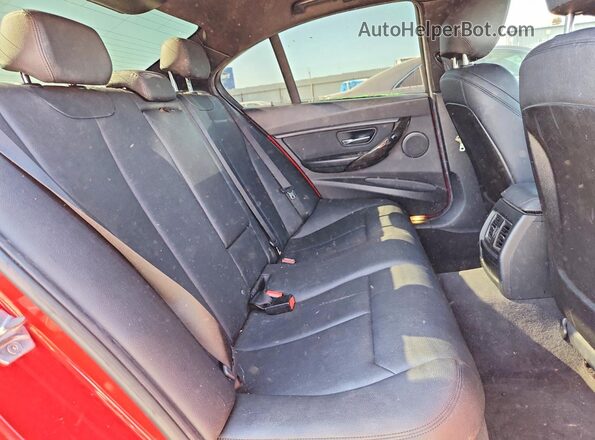 WBA8E1G51GNT99264 2016 BMW 3 SERIES Red Вид задніх сидінь