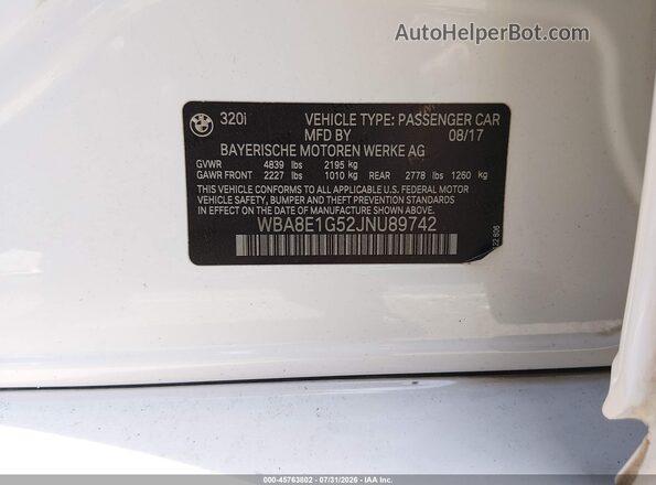 WBA8E1G52JNU89742 2018 BMW 3 SERIES Серебряный Вид подкапотного пространства