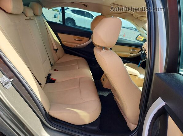 WBA8E1G52JNU89871 2018 BMW 3 SERIES Gray Vista de los asientos traseros