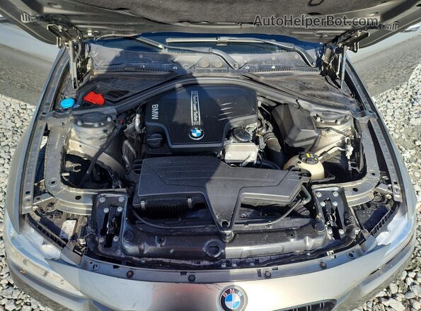 WBA8E1G52JNU89871 2018 BMW 3 SERIES Gray Vista interior trasera