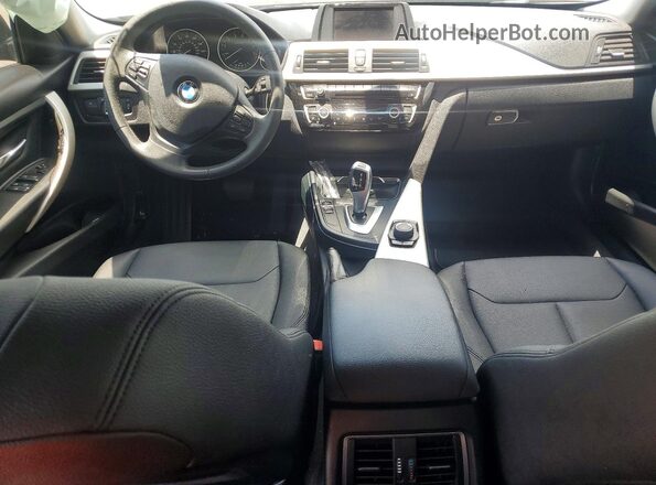 WBA8E1G52JNU90308 2018 BMW 3 SERIES Черный Вид панели приборов
