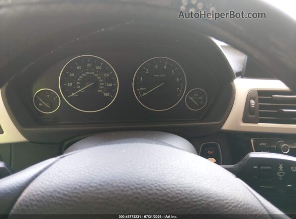 WBA8E1G54HNU14616 2017 BMW 3 SERIES Silver Հետևի նստատեղերի տեսք