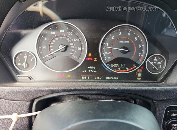 WBA8E3G52GNU02166 2016 BMW 3 SERIES Black ხელსაწყოთა პანელის ხედი