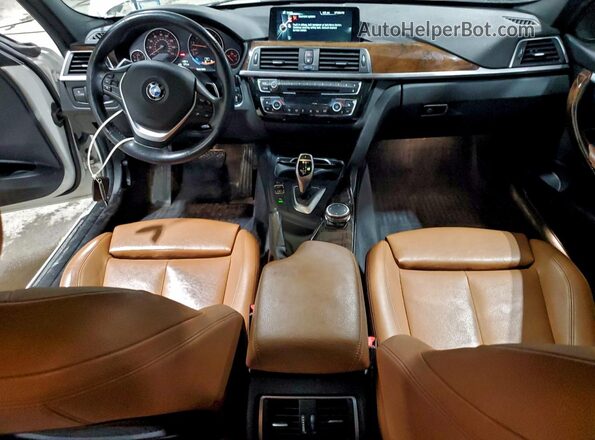 WBA8E3G57GNT76549 2016 BMW 3 SERIES White Vista del salpicadero