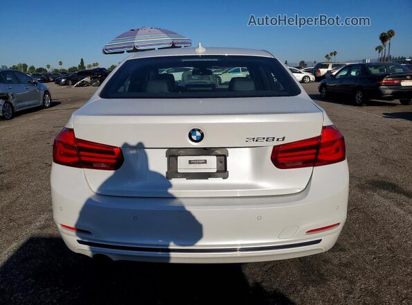 WBA8E5C52JA507581 2018 BMW 3 SERIES White Հետևի տեսք