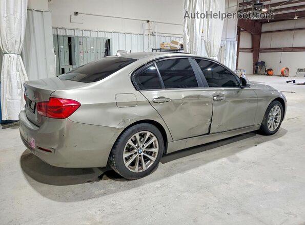 WBA8E5G35HNU43404 2017 BMW 3 SERIES Silver Tył prawy