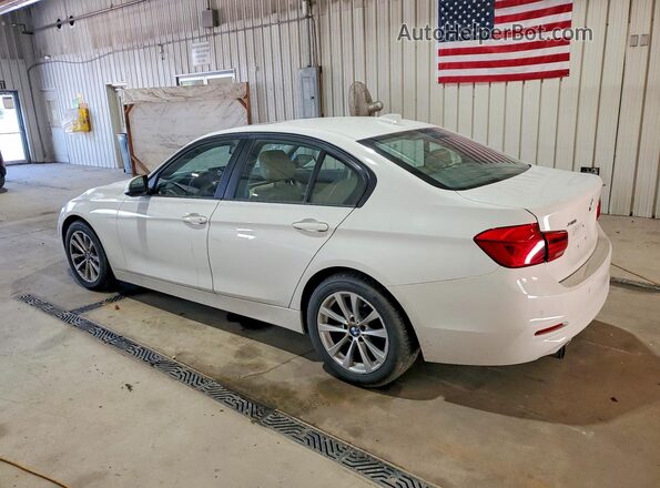 WBA8E5G35HNU45556 2017 BMW 3 SERIES White Trasero izquierdo