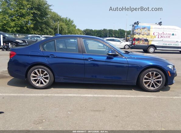 WBA8E5G54HNU42262 2017 BMW 3 SERIES Navy 360 interior view