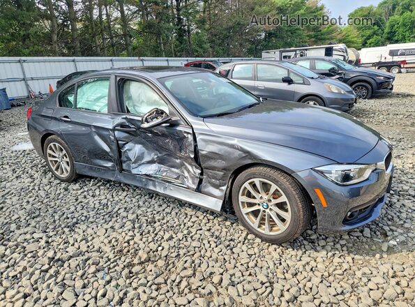 WBA8E5G57JNV01892 2018 BMW 3 SERIES Gray Przód prawy