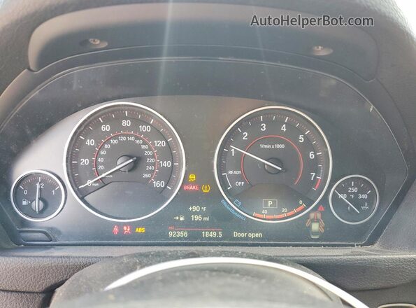 WBA8E9C51GK648619 2016 BMW 3 SERIES Red Widok zestawu wskaźników