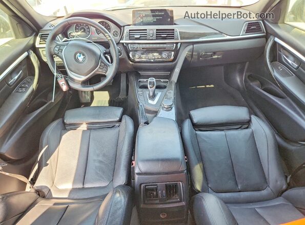 WBA8E9C53GK648105 2016 BMW 3 SERIES Серебряный Вид панели приборов
