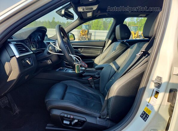 WBA8K3C32HA022931 2017 BMW 3 SERIES Белый Вид салона спереди