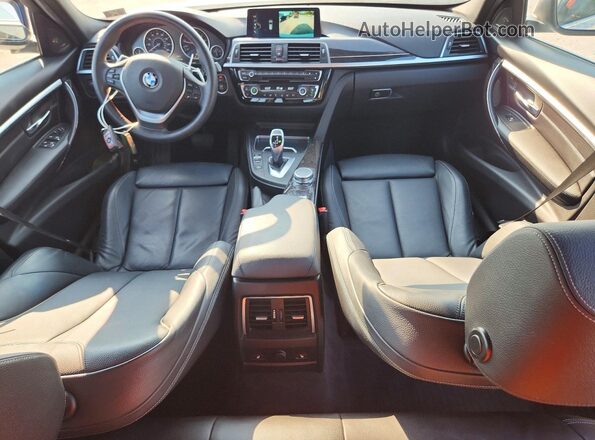 WBA8K3C32HA022931 2017 BMW 3 SERIES Белый Вид панели приборов