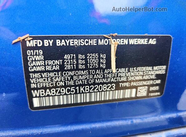 WBA8Z9C51KB220823 2019 BMW 3 SERIES Blue Vista del compartimento del motor