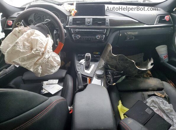 WBA8Z9C52JG828058 2018 BMW 3 SERIES Белый Вид панели приборов