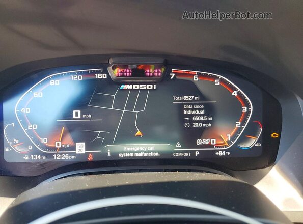 WBABC4C09SCU36234 2025 BMW M8 Зеленый Вид щитка приборов