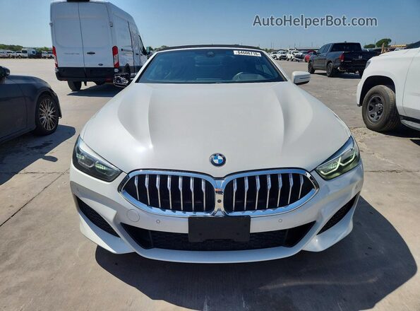 WBADZ2C06NCH07866 2022 BMW 8 SERIES White Вид спереду