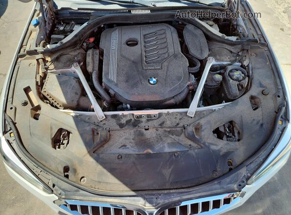 WBADZ2C06NCH07866 2022 BMW 8 SERIES White Вид задньої частини салону