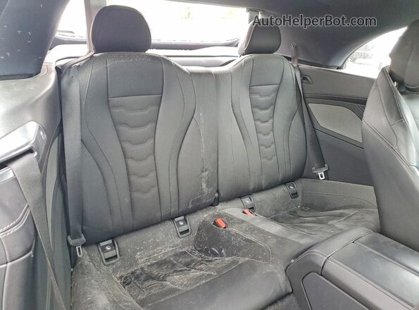 WBAFY4C06MCF24554 2021 BMW M8 Gray Вид задніх сидінь