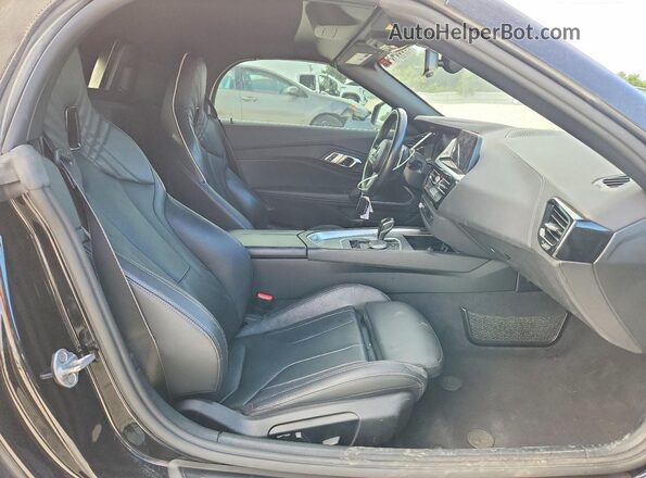 WBAHF9C06LWW80843 2020 BMW Z4 Black Vista de los asientos traseros
