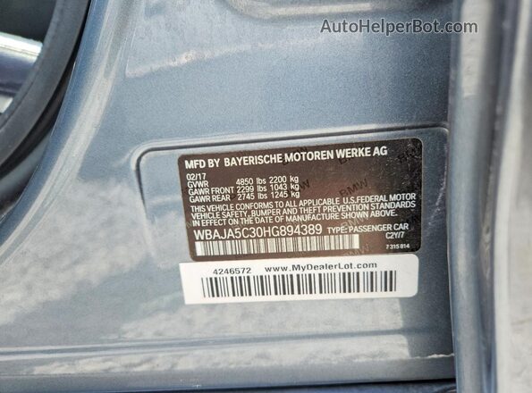 WBAJA5C30HG894389 2017 BMW 5 SERIES Silver Vista del compartimento del motor