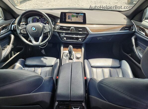 WBAJA5C30HG894389 2017 BMW 5 SERIES Silver Vista del salpicadero