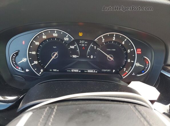 WBAJA5C34HG897909 2017 BMW 5 SERIES White ხელსაწყოთა პანელის ხედი