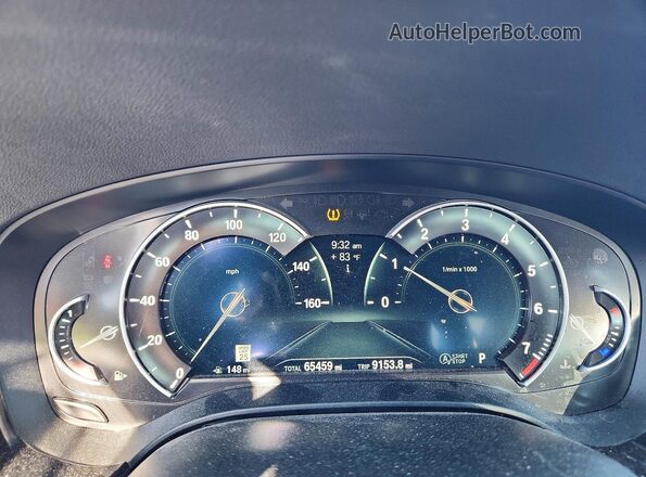 WBAJA5C53KWW07271 2019 BMW 5 SERIES Серебряный Вид щитка приборов