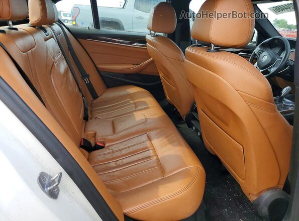 WBAJA7C53JWC76706 2018 BMW 5 SERIES Белый Вид задних сидений