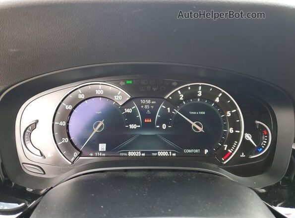 WBAJA7C58KWW47874 2019 BMW 5 SERIES Silver Instrument cluster view