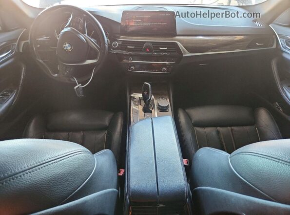 WBAJA9C52JB252784 2018 BMW 5 SERIES Black Առջևի վահանակի տեսք
